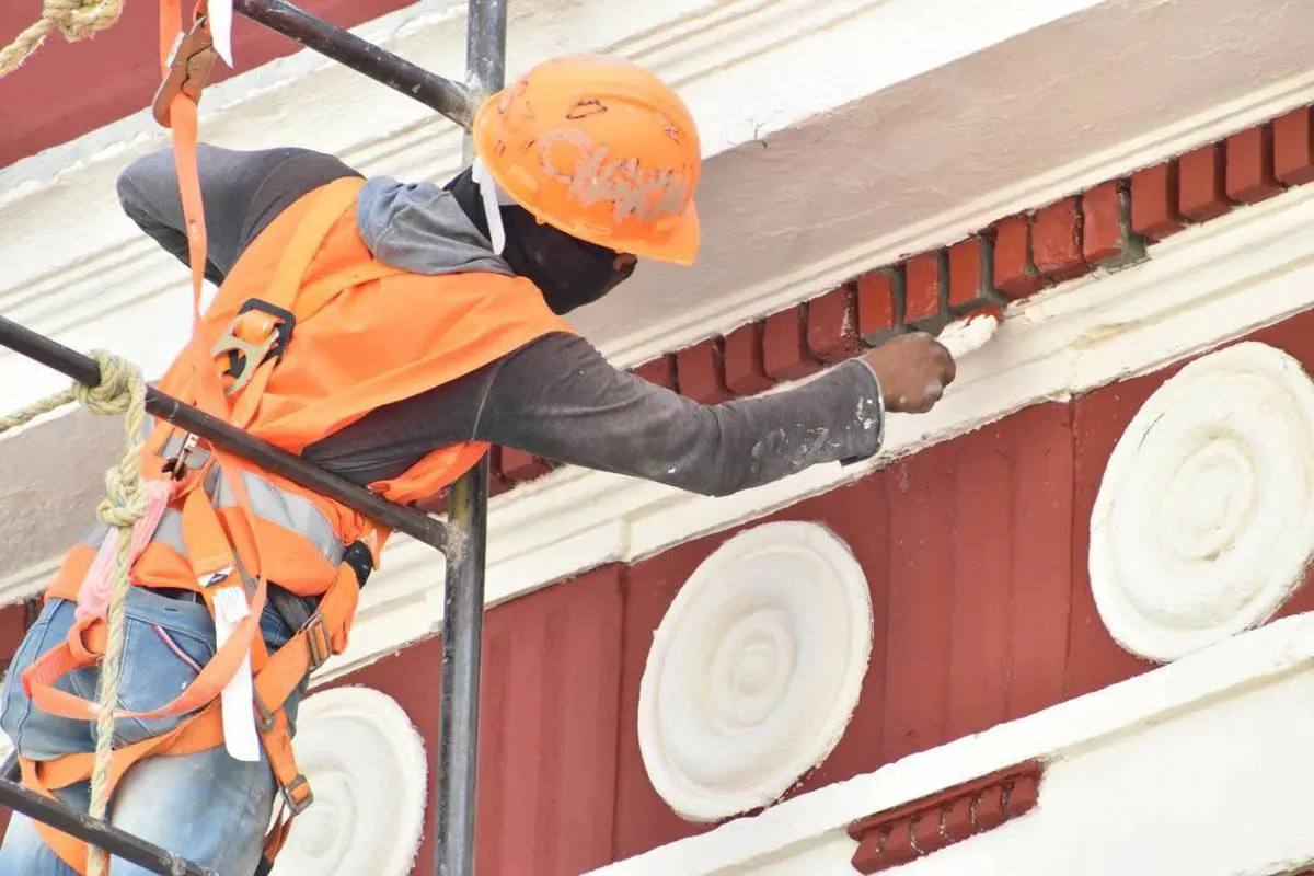 Trabajaos de conservación en centro de Puebla. FB: Gobierno de la Ciudad.