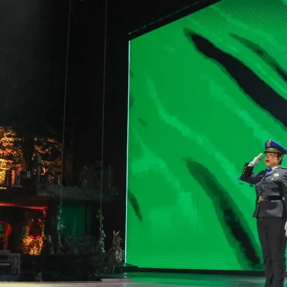 Alessandra Rojo de la Vega rinde su Primer Informe de Gobierno; pide un minuto de silencio por Carlos Manzo Alessandra Rojo de la Vega rinde su Primer Informe de Gobierno; pide un minuto de silencio por Carlos Manzo