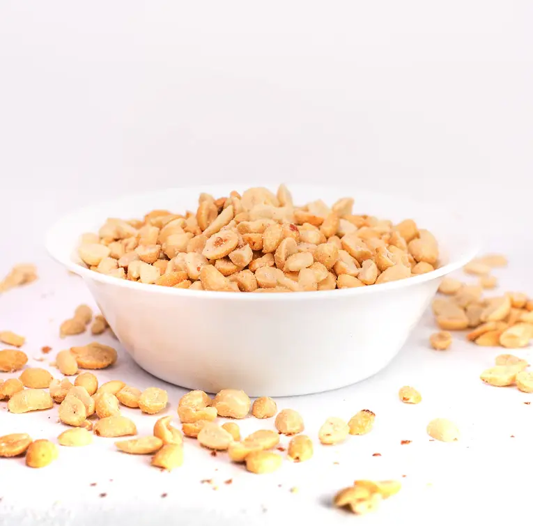 El estudio de Profeco permite a los consumidores elegir mejor entre las marcas de cacahuates disponibles en el mercado. Especial.