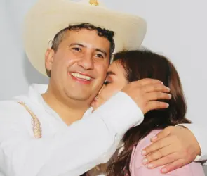 "Te extra&ntilde;o tanto, Carlos": As&iacute; se despidi&oacute; Grecia Quiroz de su esposo en redes sociales 