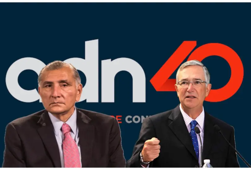 Ad&aacute;n Augusto acusa a Salinas Pliego de comprar TV Azteca con dinero sucio: "Rob&oacute; el Canal 40"