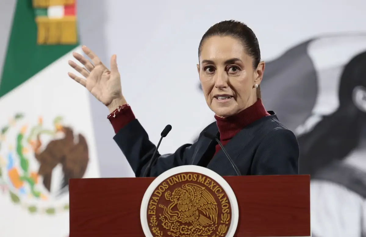 La presidenta respalda las decisiones de la Suprema Corte sobre las deudas del empresario. Especial