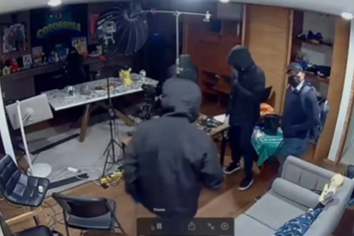 Roban estudio de La Cotorrisa Especial