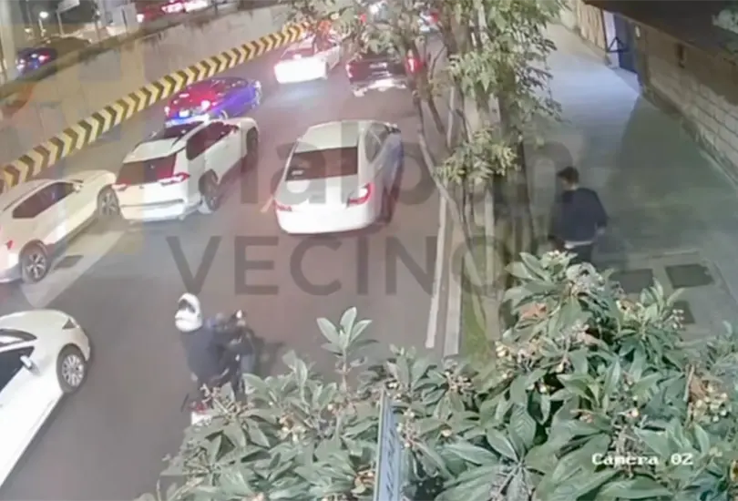 Asalto frustrado en Viaducto Tlalpan: automovilista armado sorprende a delincuentes | VIDEO Asalto frustrado en Viaducto Tlalpan: automovilista armado sorprende a delincuentes | VIDEO