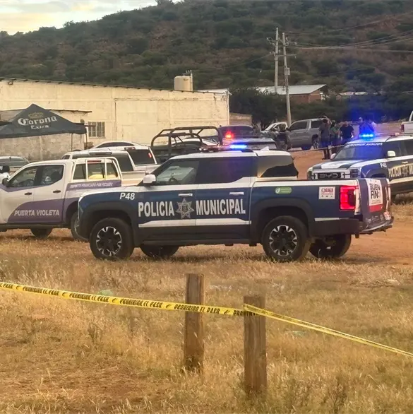 Corrimos para salvar nuestras vidas: Músicos sobreviven a balacera en carreras de Parral, Chihuahua Corrimos para salvar nuestras vidas: Músicos sobreviven a balacera en carreras de Parral, Chihuahua