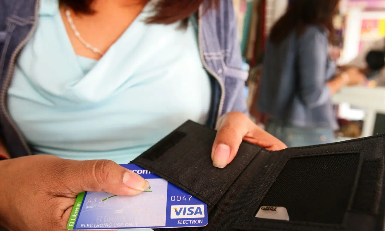  Te damos el paso a paso para poder borrar esa “mancha negra” en tu historial. 