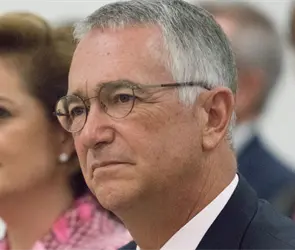 La cifra final: esto le quedaría a Salinas Pliego si paga todo lo que debe