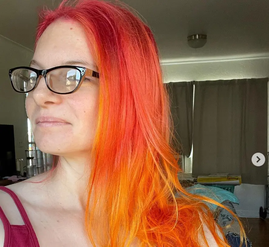 En sus publicaciones, suele mostrar su gusto por la naturaleza y los animales.