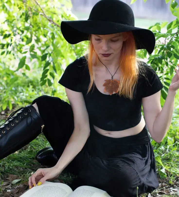 Pese al éxito que tuvo, abandonó la actuación para centrarse en sus estudios.