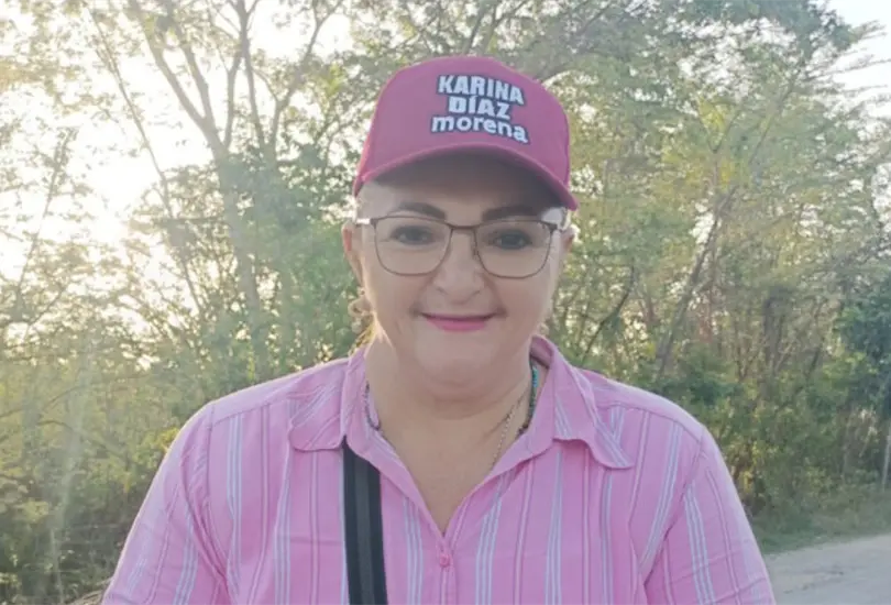 La noche del lunes 17 de noviembre, cuando regresaba a su domicilio a bordo de una camioneta, Karina Aurora fue atacada a balazos. La noche del lunes 17 de noviembre, cuando regresaba a su domicilio a bordo de una camioneta, Karina Aurora fue atacada a balazos.