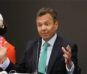 "Porros pagados": Lemus acusa ingreso de grupos externos responsables de destrozos en Jalisco