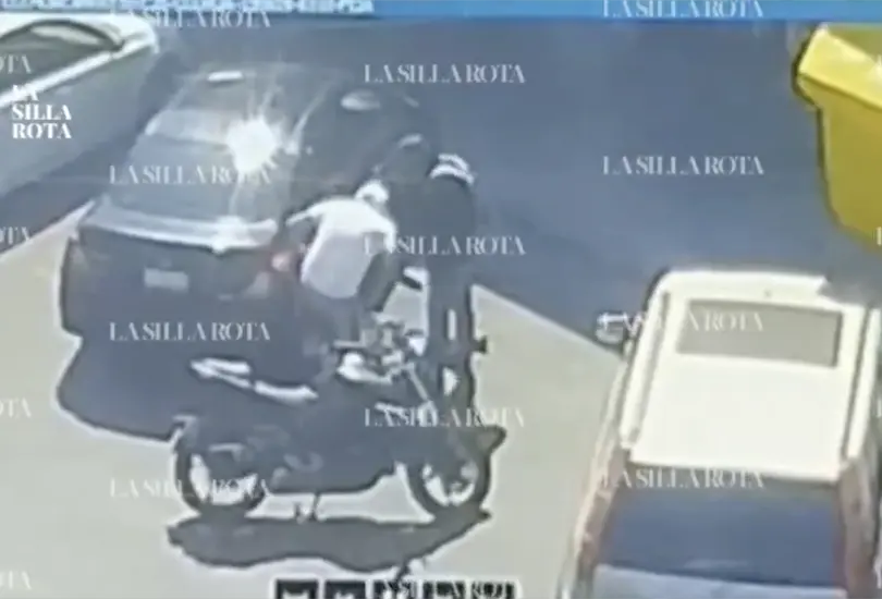 Franelero es baleado en Coyoacán tras presuntamente rayar un auto | VIDEO Franelero es baleado en Coyoacán tras presuntamente rayar un auto | VIDEO