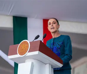 Sheinbaum llama a la unidad de la 4T en reunión clave con legisladores en Palacio Nacional