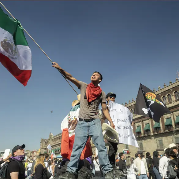 Madre de joven detenido en marcha de la Gen Z denunciará tortura policial ante Fiscalía de CDMX