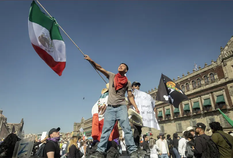 Madre de joven detenido en marcha de la Gen Z denunciará tortura policial ante Fiscalía de CDMX