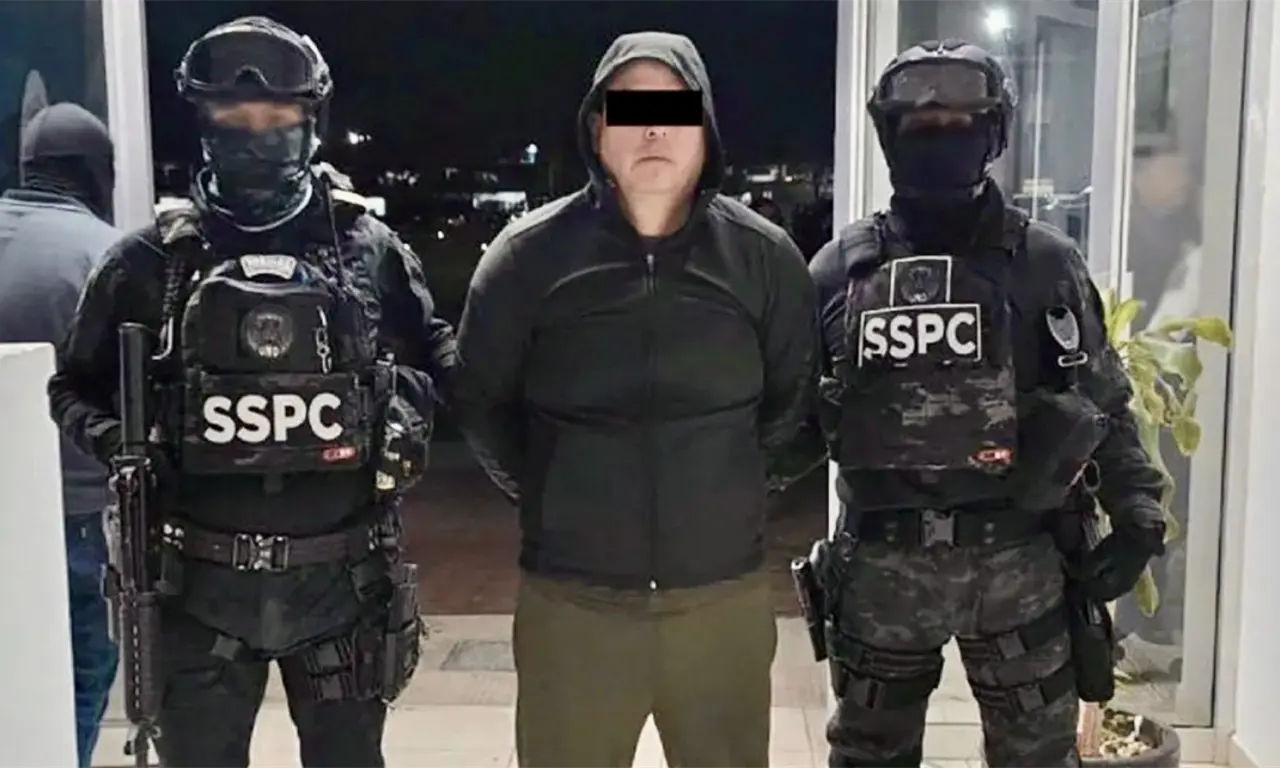  Prisión preventiva para “El Licenciado” y escoltas de Carlos Manzo 