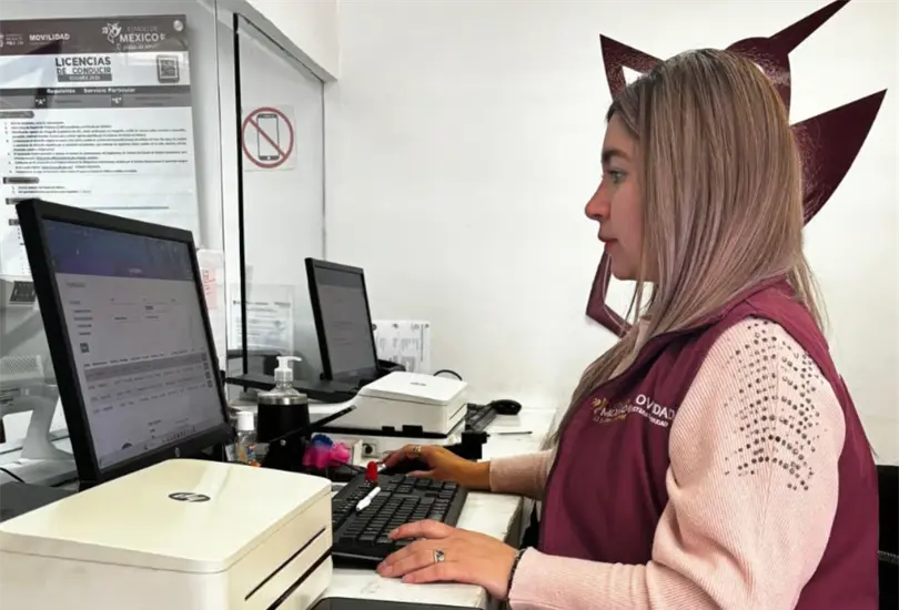 Esta modalidad agrega una alternativa adicional al proceso presencial, permitiendo que los usuarios con licencias próximas a vencer puedan llevar a cabo todo desde casa. Esta modalidad agrega una alternativa adicional al proceso presencial, permitiendo que los usuarios con licencias próximas a vencer puedan llevar a cabo todo desde casa.