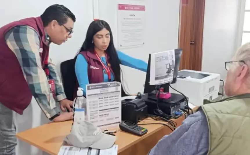 Esta medida se impulsa bajo la visión de mejorar la atención a la ciudadanía y modernizar los servicios públicos en los 125 municipios del Edomex. Semov.