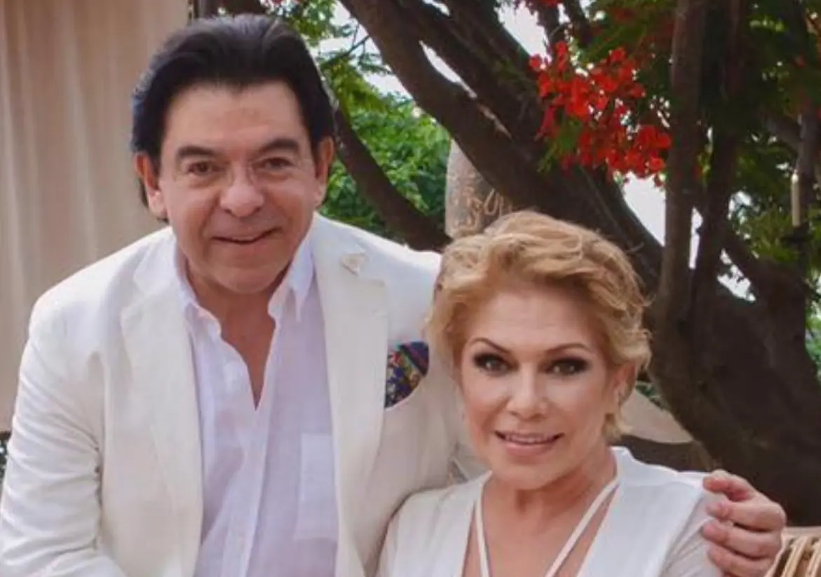 Jorge Alberto Aguilera y Gabriela Michel Redes sociales