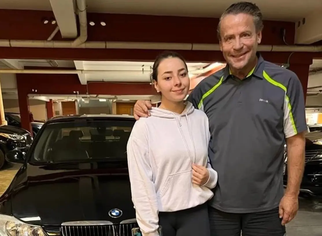 Ha sido su nieta mayor quien ha decidido seguir sus pasos en el mundo del entretenimiento.