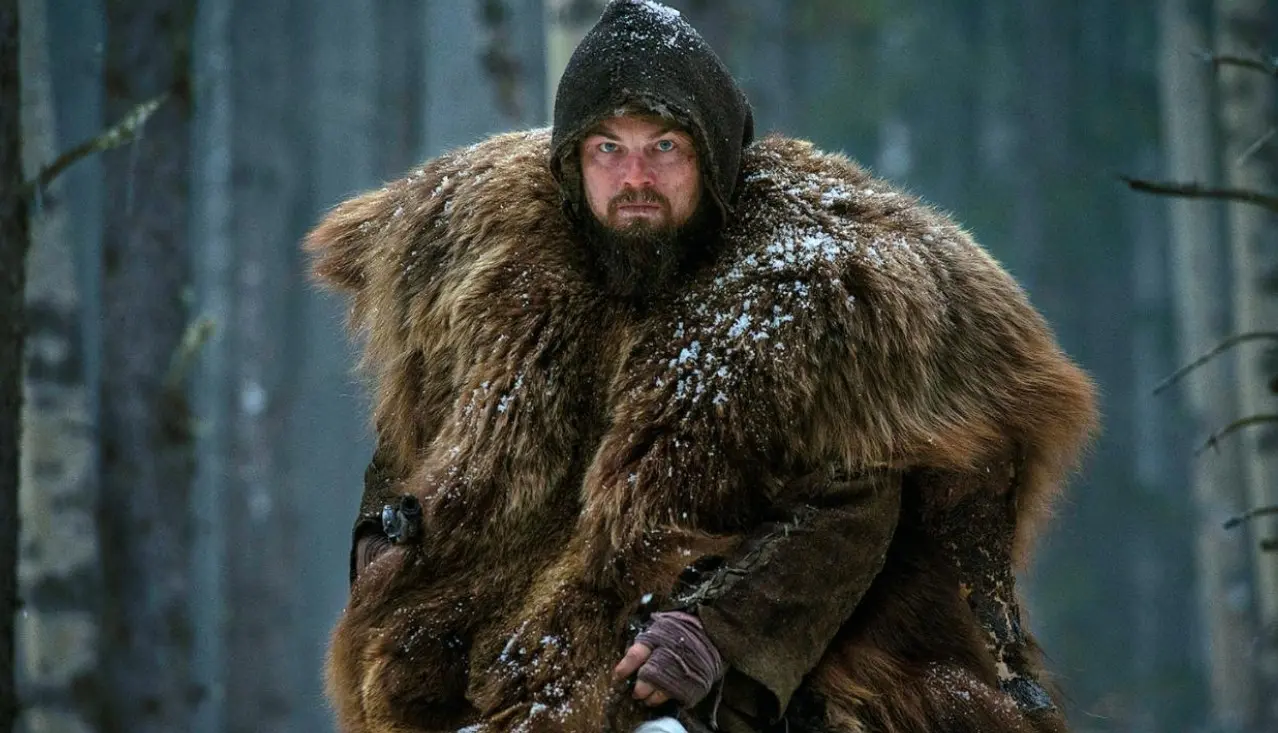 Revenant: El renacido (1 de diciembre). En la década de 1820, un cazador lucha por sobrevivir para vengarse de un mercenario que lo abandonó a su suerte junto al río Misuri.