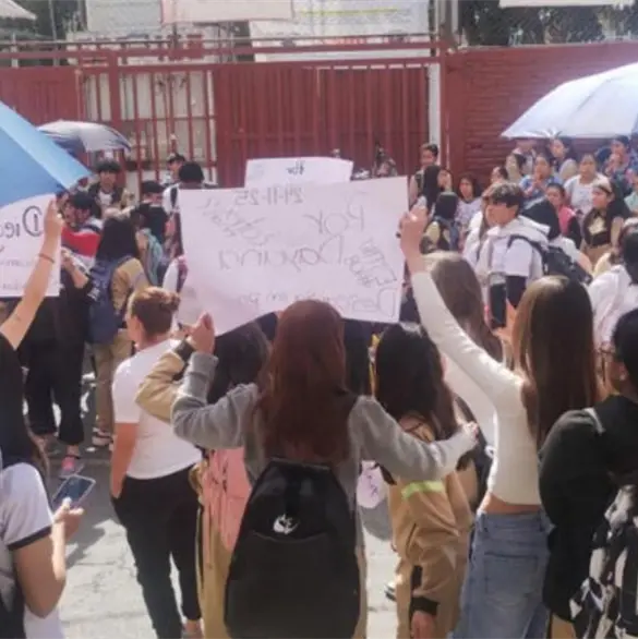 Ya son tres alumnos muertos en la Secundaria Técnica 108; protestan contra acoso escolar