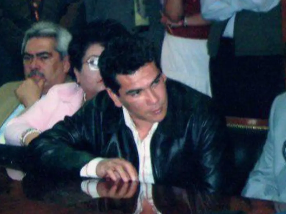 Fue diputado federal en tres ocasiones y participó en comisiones relacionadas con Gobernación, Seguridad, Marina, Hacienda y Desarrollo Regional. Fue diputado federal en tres ocasiones y participó en comisiones relacionadas con Gobernación, Seguridad, Marina, Hacienda y Desarrollo Regional.