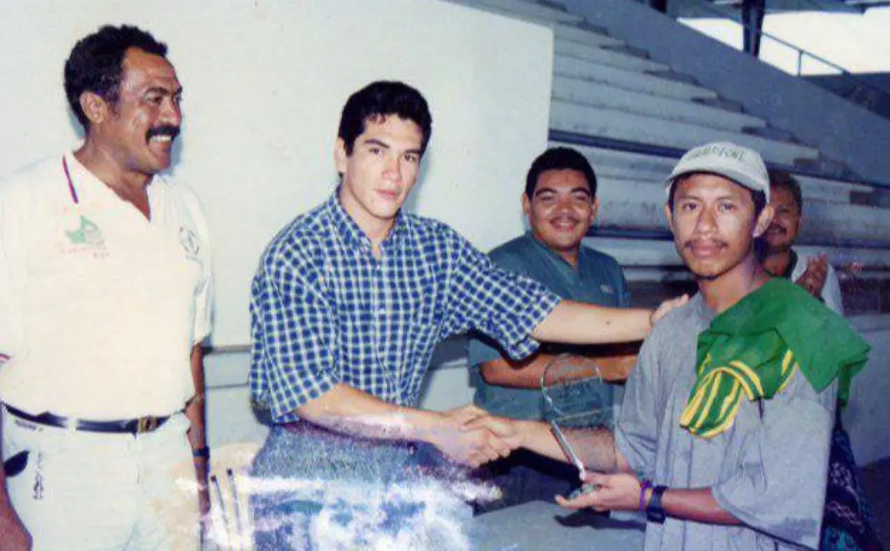 Fue senador en dos periodos previos y presentó iniciativas en materia fiscal, seguridad pública y coordinación fiscal. Fue senador en dos periodos previos y presentó iniciativas en materia fiscal, seguridad pública y coordinación fiscal.