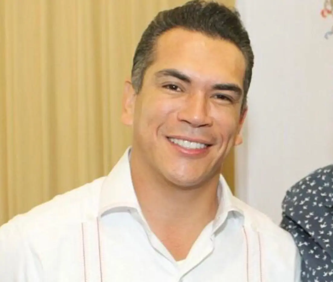 En 2024 fue electo senador por lista nacional e integra comisiones clave como Marina, Hacienda y Defensa Nacional. En 2024 fue electo senador por lista nacional e integra comisiones clave como Marina, Hacienda y Defensa Nacional.