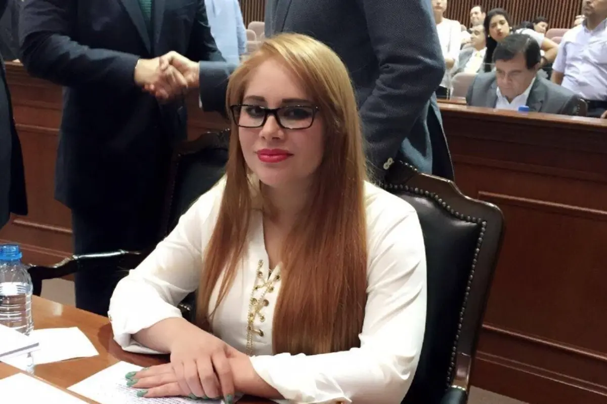 Coronel se enteró de la infidelidad cuando Lucero Sánchez lo confesó en el juicio. X.