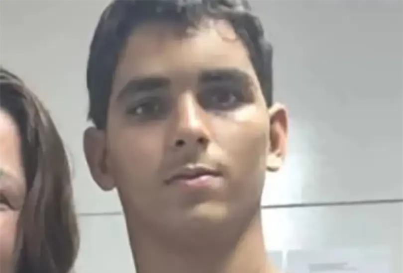 El joven con esquizofrenia decía desde pequeño que sería domador de leones. El joven con esquizofrenia decía desde pequeño que sería domador de leones.