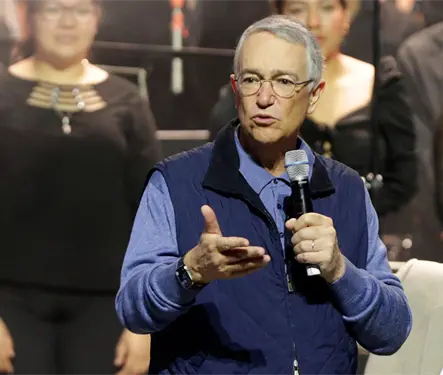 "¿Y yo qué culpa tengo?": Salinas Pliego explota por incluirlo entre presidenciables del PAN 