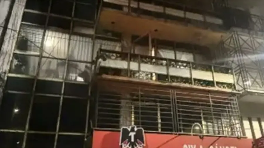 Macabro hallazgo en la colonia obrera: encuentran cad&aacute;ver dentro de un departamento  