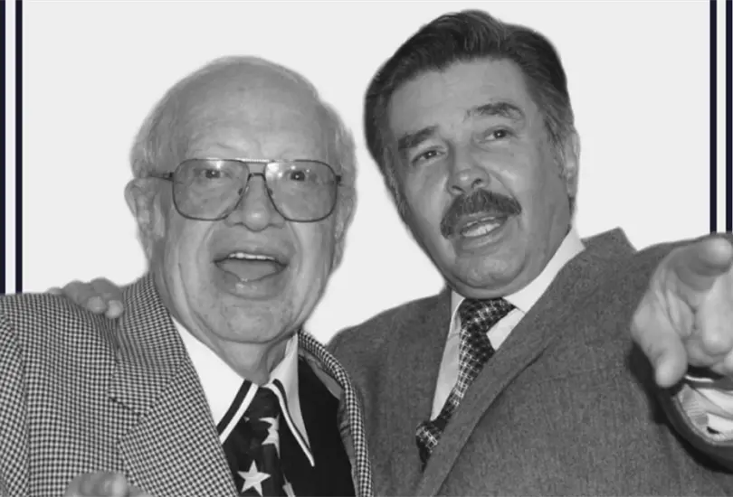 Ortiz de Pinedo despide a Eduardo Manzano Ortiz de Pinedo despide a Eduardo Manzano