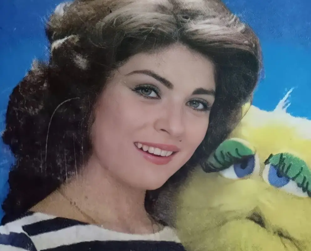 Inició su carrera en el cine con la película 'Ángel del silencio' en 1978.<br>