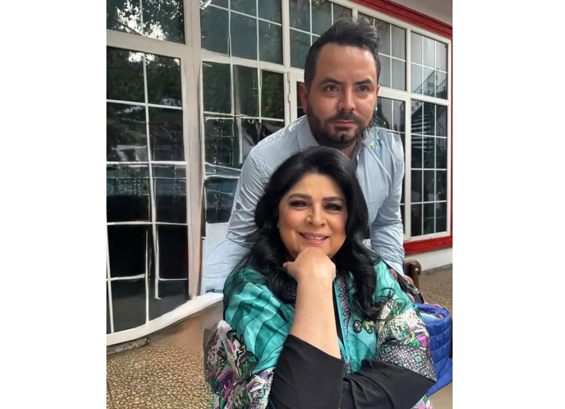 Aunque durante mucho tiempo ha mantenido la misma imagen, al inicio de su carrera la actriz lucía muy diferente.<br>