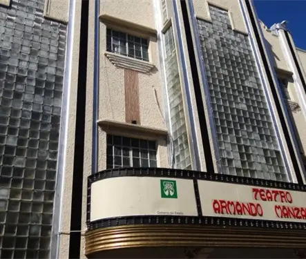 El hist&oacute;rico teatro art dec&oacute; de M&eacute;rida que hoy honra a Armando Manzanero