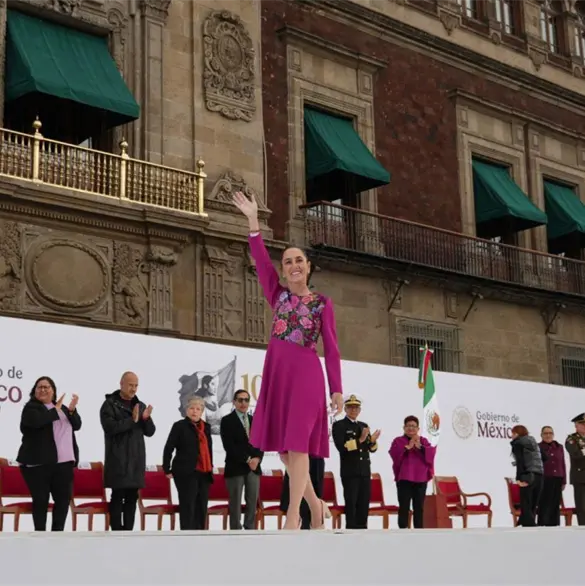 Sheinbaum ingresa en la lista de las 67 personas más elegantes del mundo 2025, según el NYT