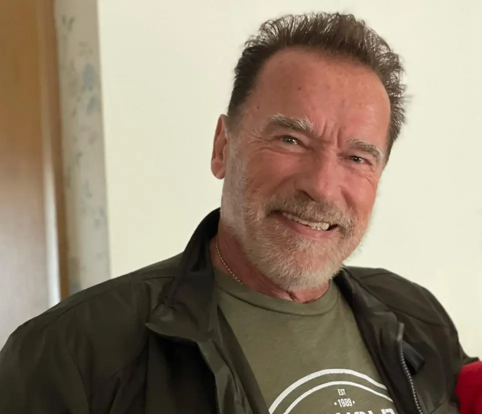 Ahora tiene 78 años y es padre de 5 hijos. En los últimos años ha trabajado en series como 'Fubar'.