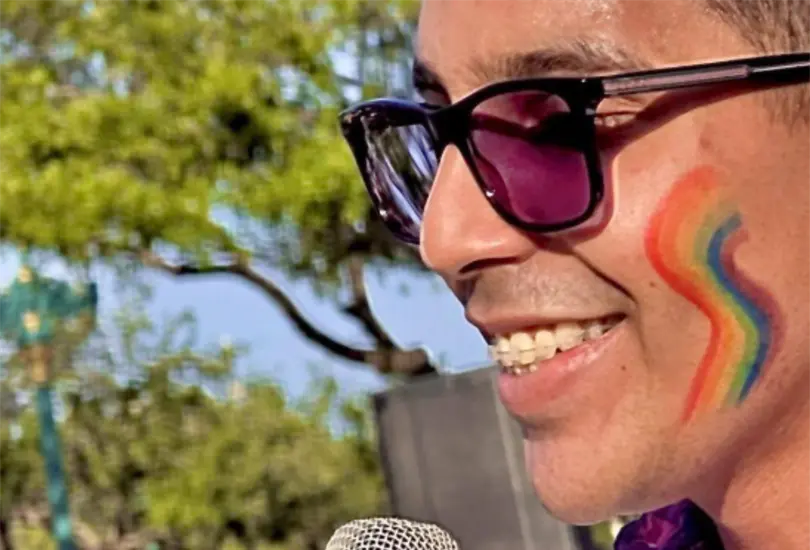 Era conocido por su trabajo en la Comisión de Género y Equidad del Ayuntamiento de Reynosa. Era conocido por su trabajo en la Comisión de Género y Equidad del Ayuntamiento de Reynosa.