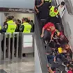 Accidente en la Línea 9 del Metro: usuarios caen de escaleras eléctricas en Ciudad Deportiva