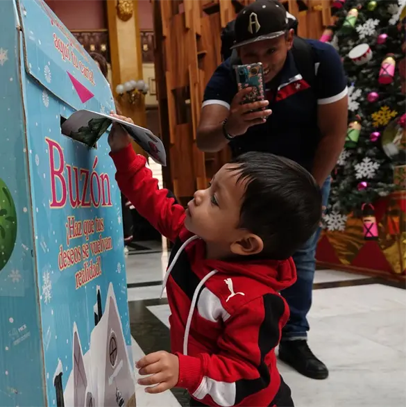 Palacio de los Deseos 2025: Envía tu carta "a la antigua" a Santa Claus y los Reyes Magos en la CDMX Palacio de los Deseos 2025: Envía tu carta "a la antigua" a Santa Claus y los Reyes Magos en la CDMX