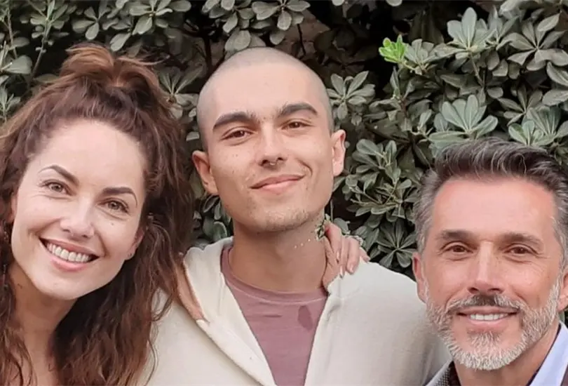 Cada vez se han vuelto más frecuentes los casos de famosos que usan sus influencias para impulsar las carreras artísticas de sus hijos. Cada vez se han vuelto más frecuentes los casos de famosos que usan sus influencias para impulsar las carreras artísticas de sus hijos.