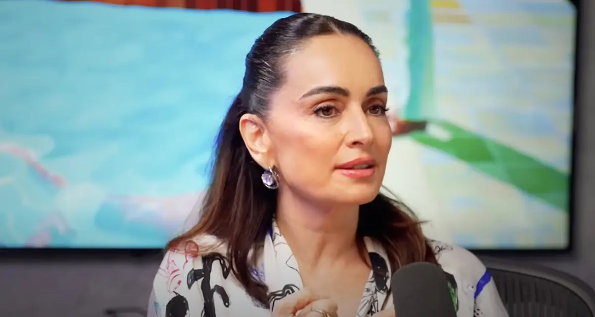 Ha optado por no someterse a cirug&iacute;as est&eacute;ticas, pese a que algunos productores le sugirieron operarse las orejas o aumentar el busto.