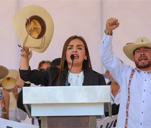 "No queremos que est&eacute;n aqu&iacute;": Grecia Quiroz solicita a Harfuch no enviar polic&iacute;as que extorsionen a la gente de Uruapan