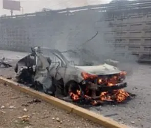 VIDEO | Así fue el momento en que un taxi cargado con cuetes explota en la México- Toluca rumbo a la Basílica