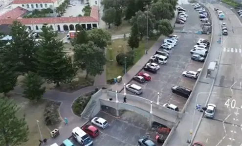 As&iacute; fue el ataque terrorista que dej&oacute; 12 muertos y 29 heridos en Bondi Beach, la playa m&aacute;s popular de Australia