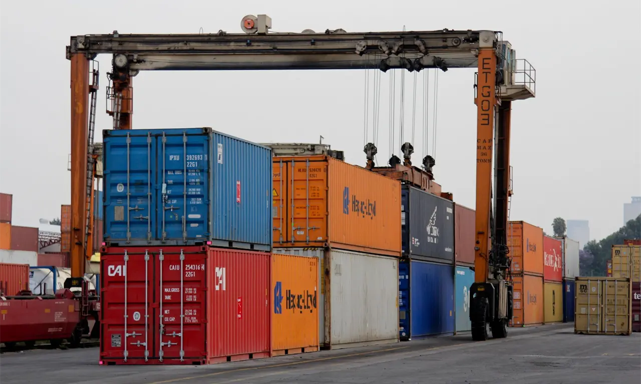  Habrá aranceles a Asia. 