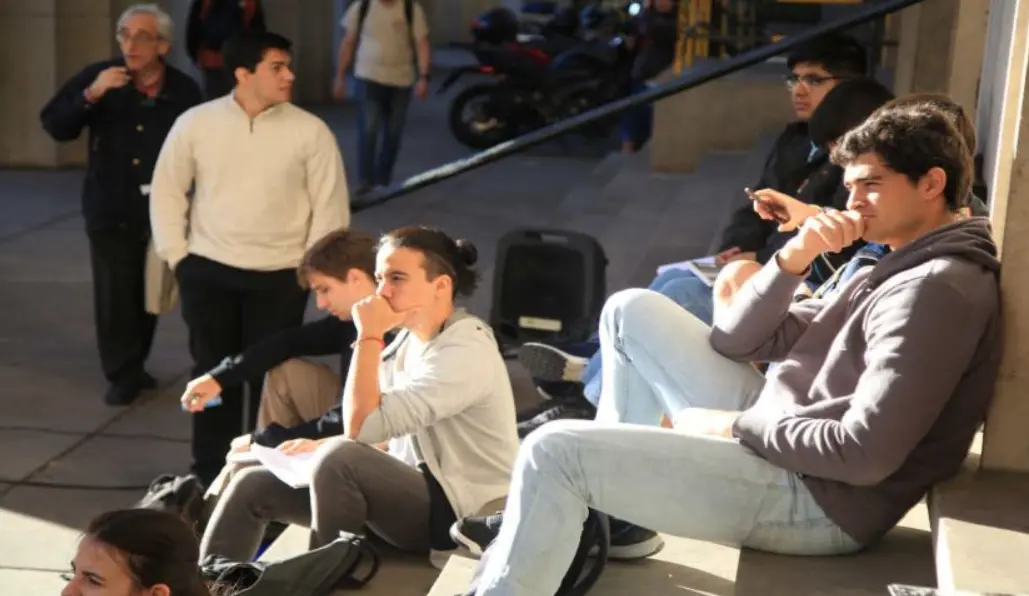 El proceso inicia con asambleas informativas organizadas en los planteles educativos. Especial.