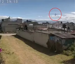 Difunden video del momento exacto en que se desploma la avioneta cerca del Aeropuerto de Toluca